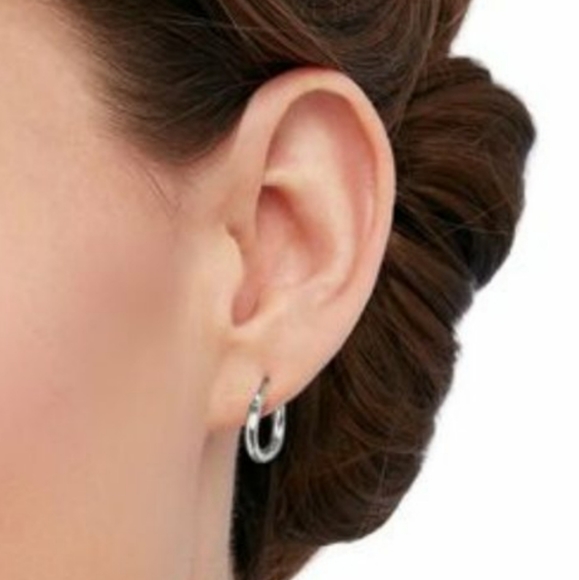 NWOT 10mm Silver Mini Hoop Earrings - Picture 6 of 9